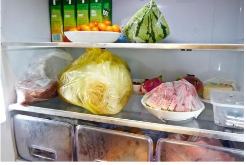 GE Profile冰箱塞满食物，积水结冰不保鲜怎么办